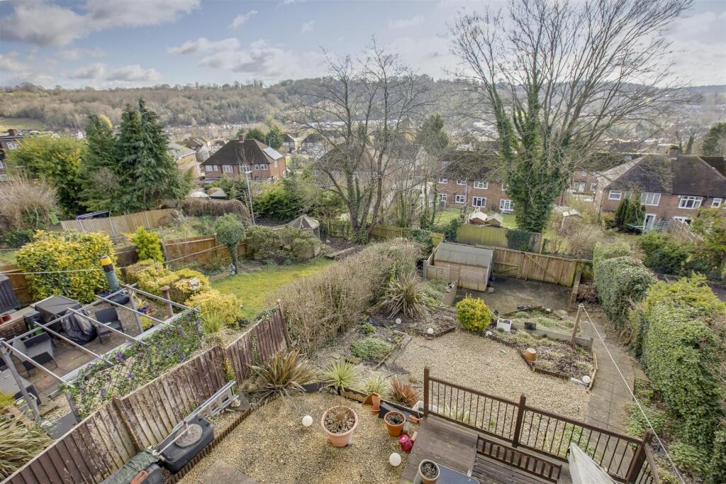 GARDEN OVERVIEW