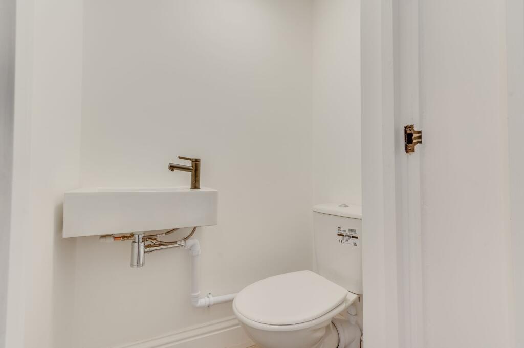 UTILITY ROOM AND DOWNSTAIRS W/C
