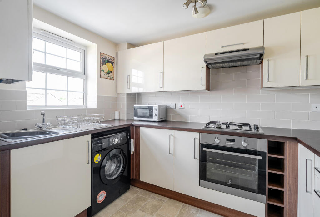 17-6821e801819e9-...