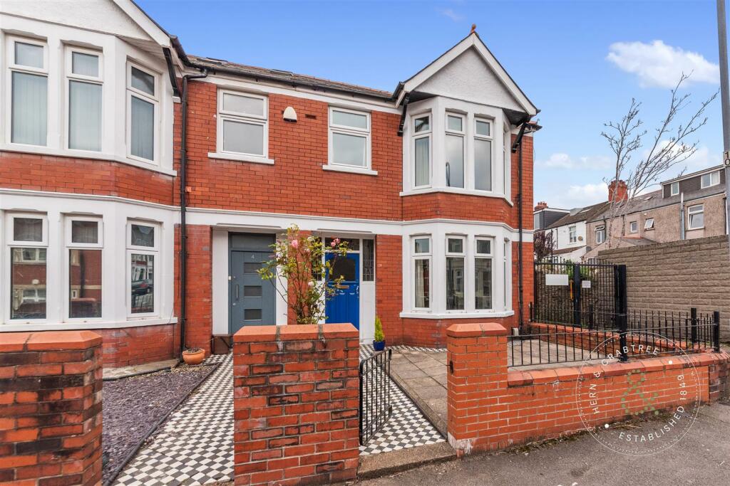 pentyrch-street-23.jpg
