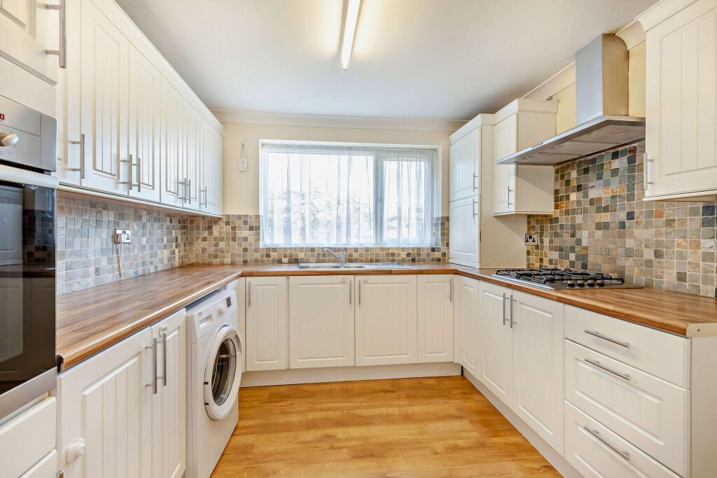 Udall Gardens, Romford, RM5