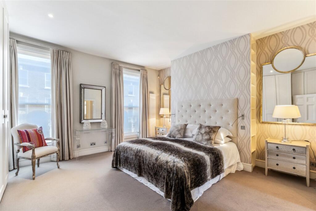 Principal Bedroom