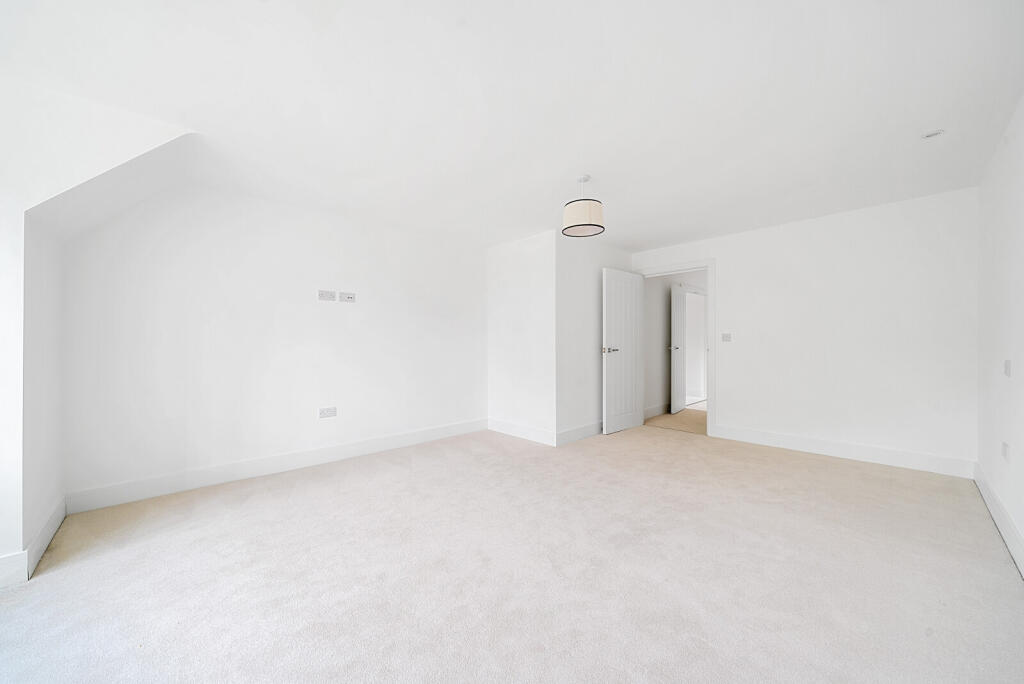 1347754-36-68b6ec...