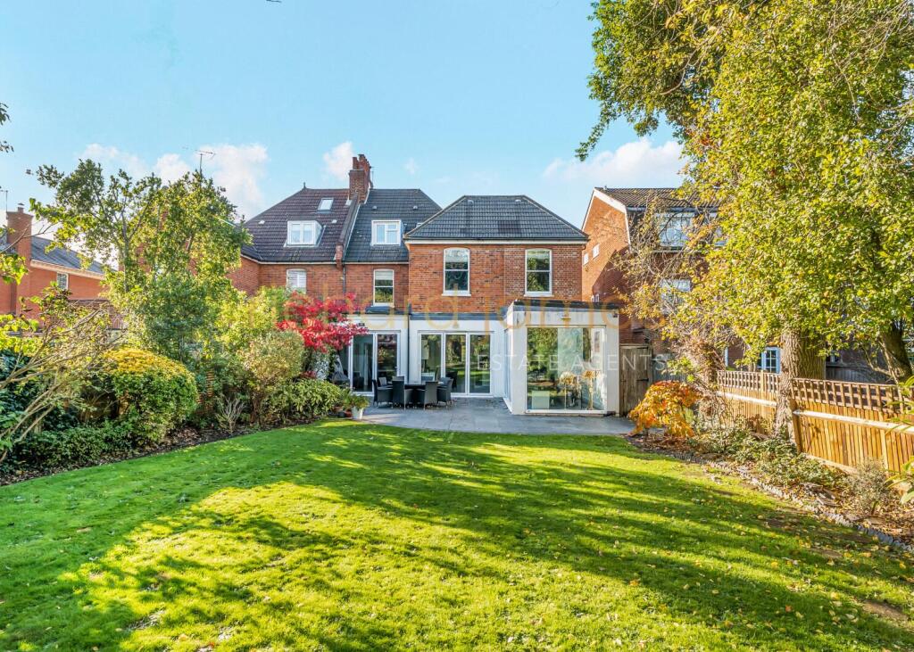 Flower Lane, Mill Hill, London, NW7