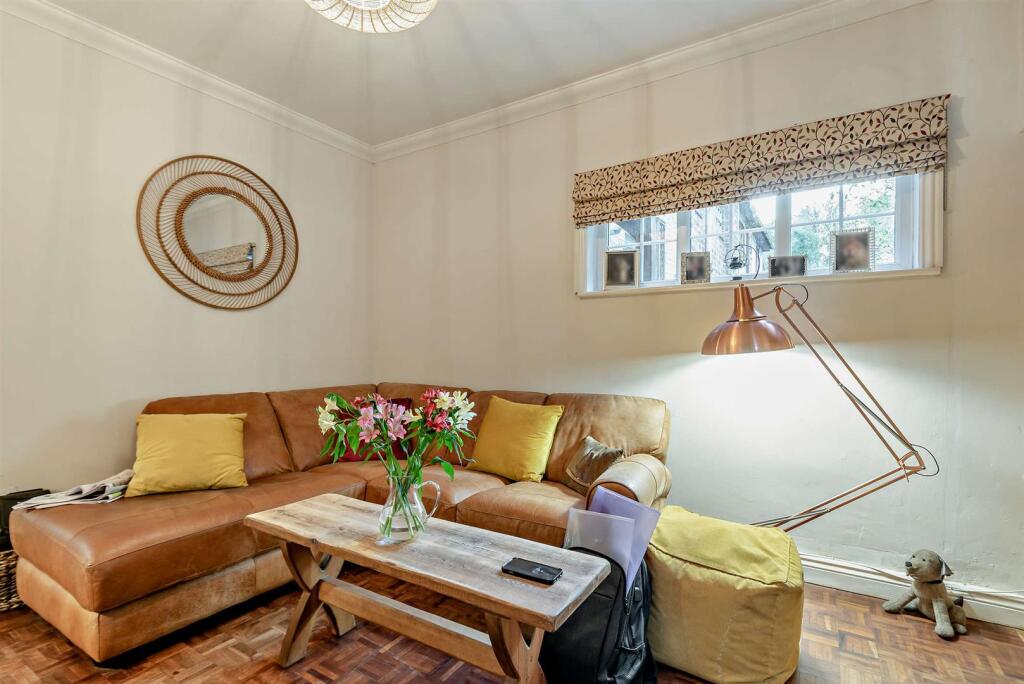 8668333-interior03-800.jpg