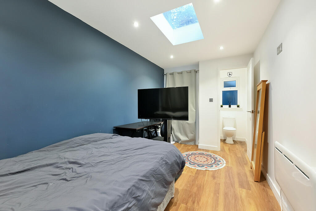 26 Magdalene Rd (...