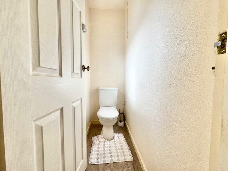 Cloakroom 