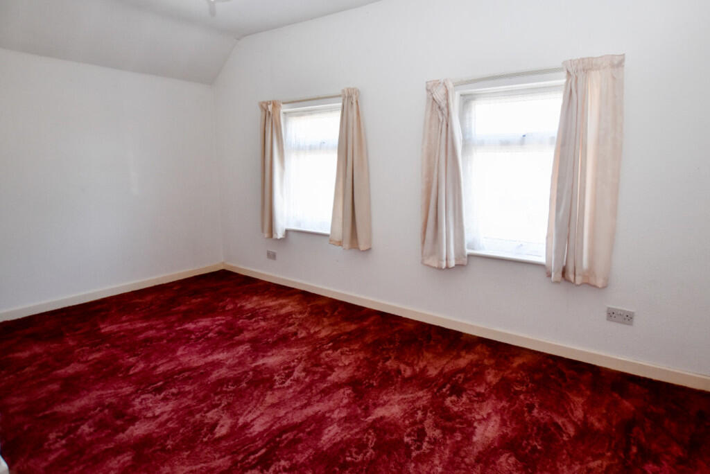 Bedroom 1b
