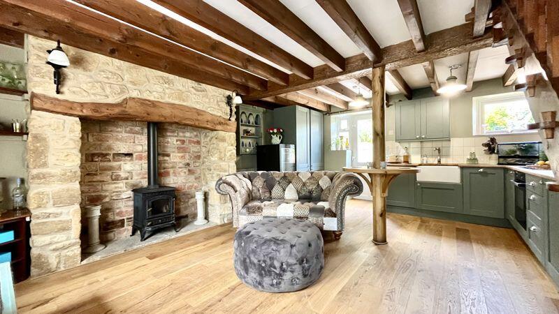 Open Plan Sitting Area/Kitchen