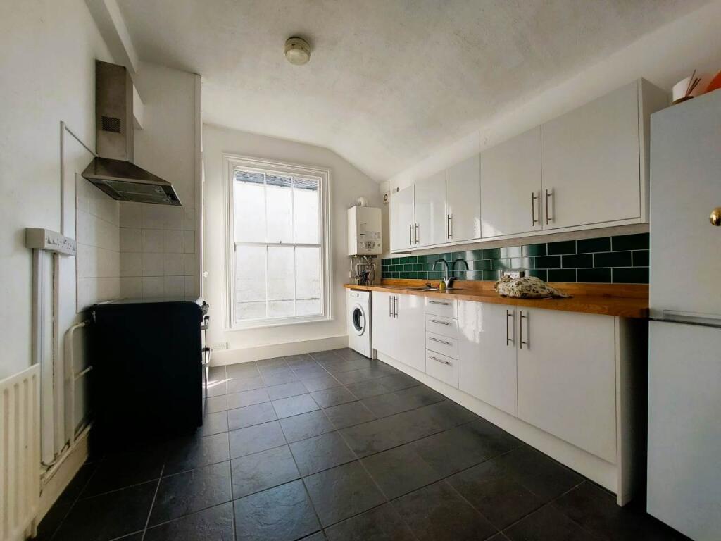 Kitchen+