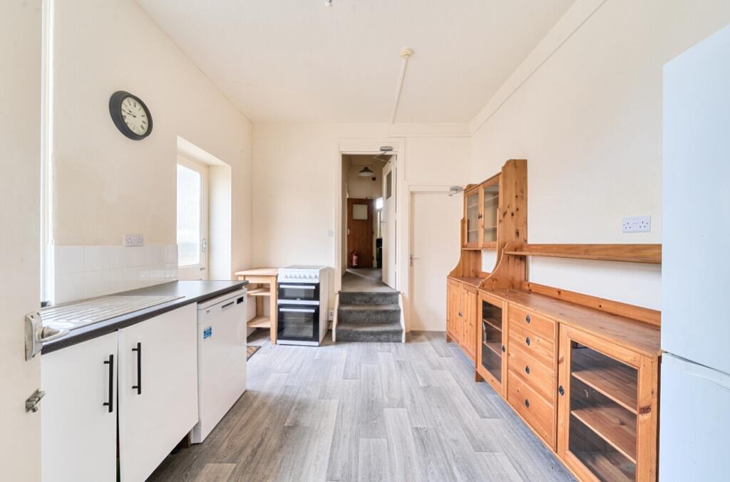 EweMove Harrogate Ground Floor Kitchen