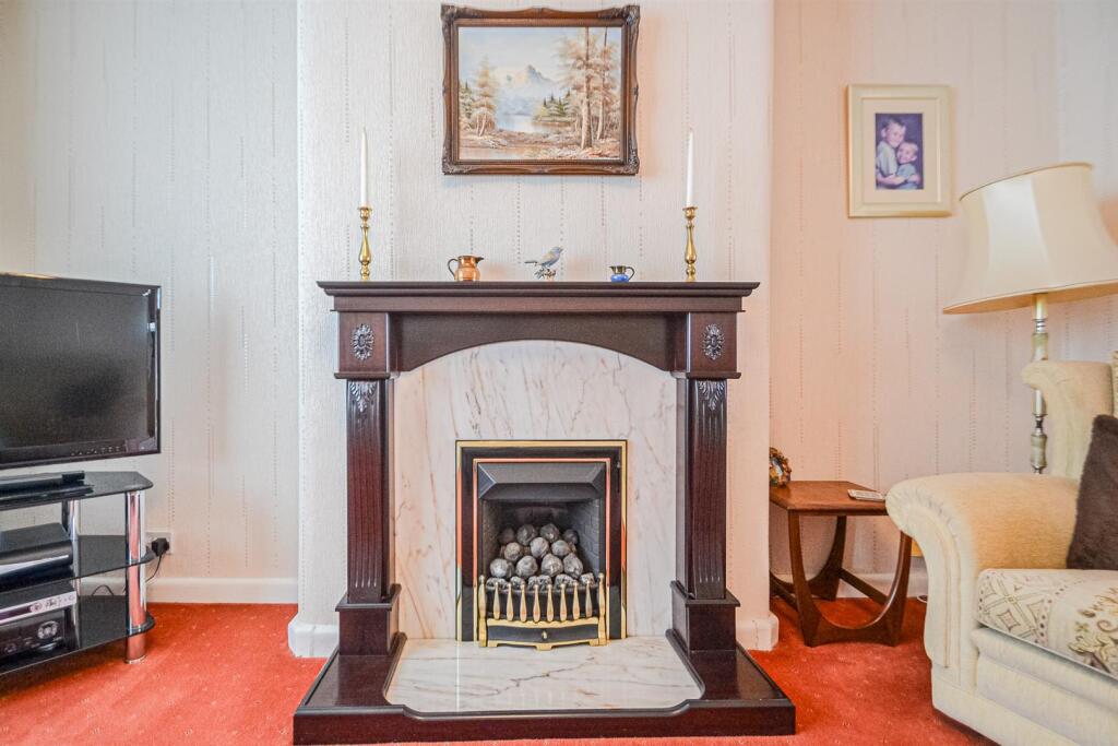 Feature Fireplace