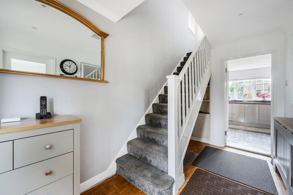 1298137-13-6835bd...