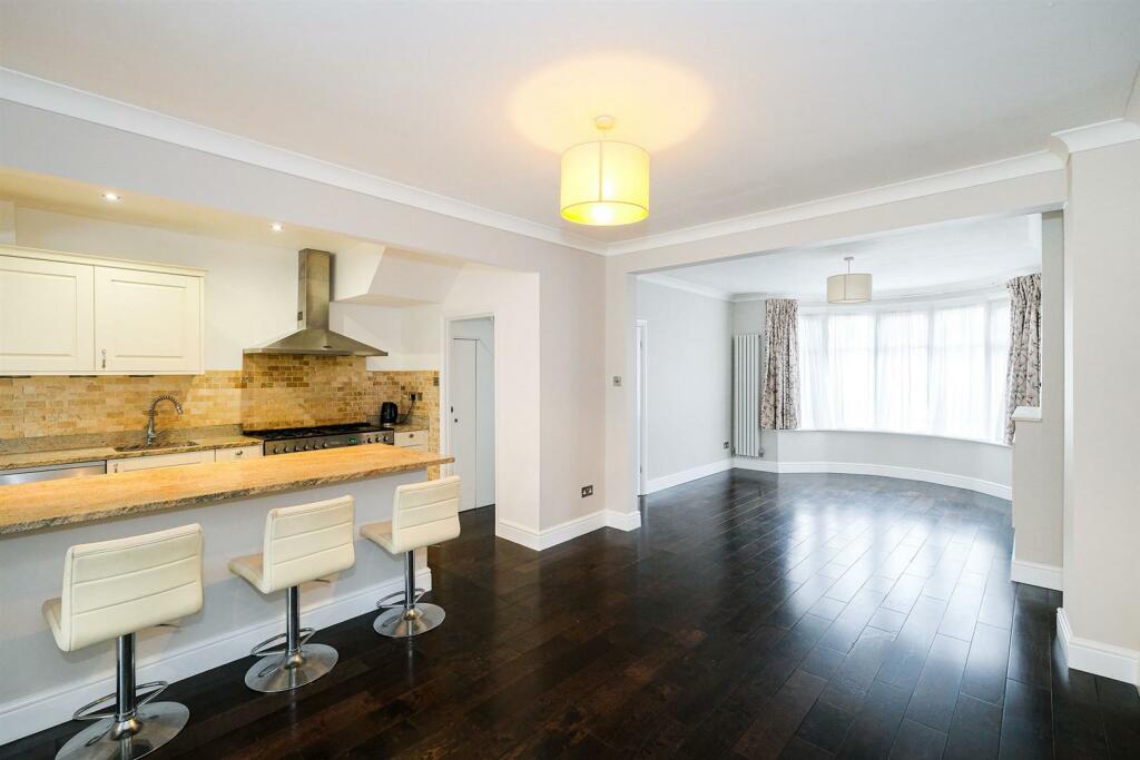 19 Tudor Road-12_web.jpg