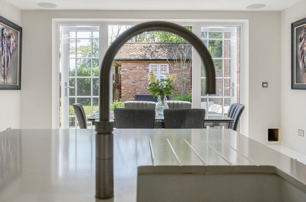 1311800-12-6853eb...