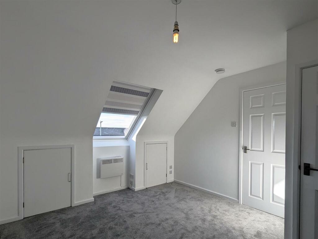 53 Willow Close Bedroom
