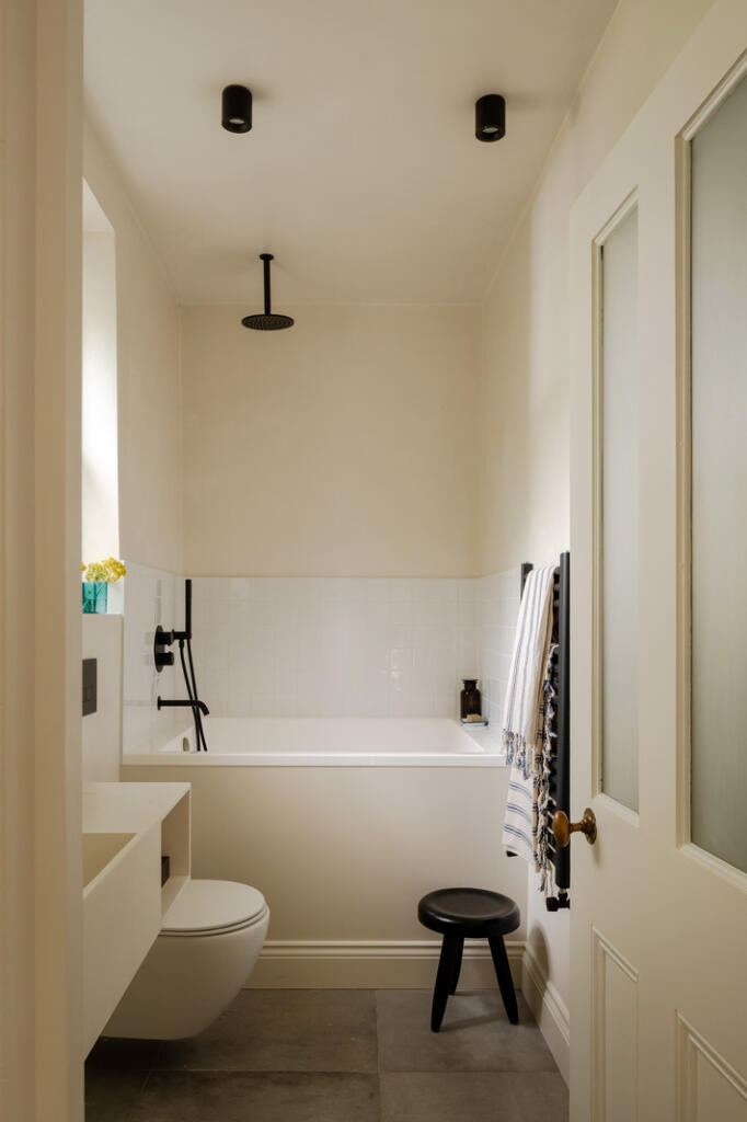 221942 - Morton Road, London, N1 - high res - N...