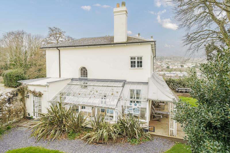 65fab1e816a27-t-1101703 (2).jpg