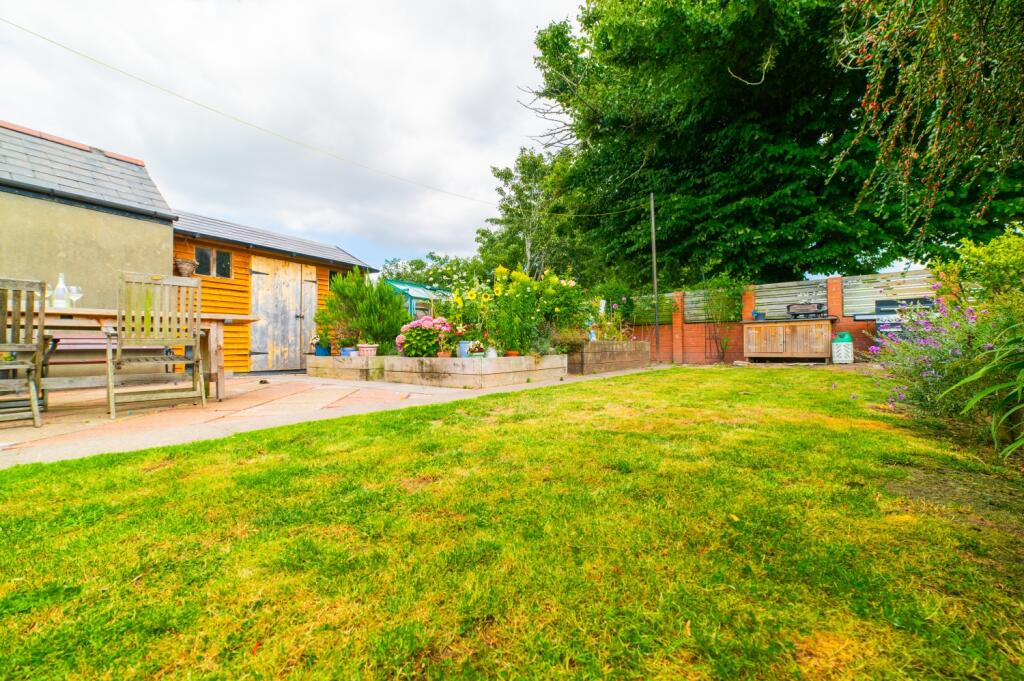 Award-winning Media team on EVERY Listing_31