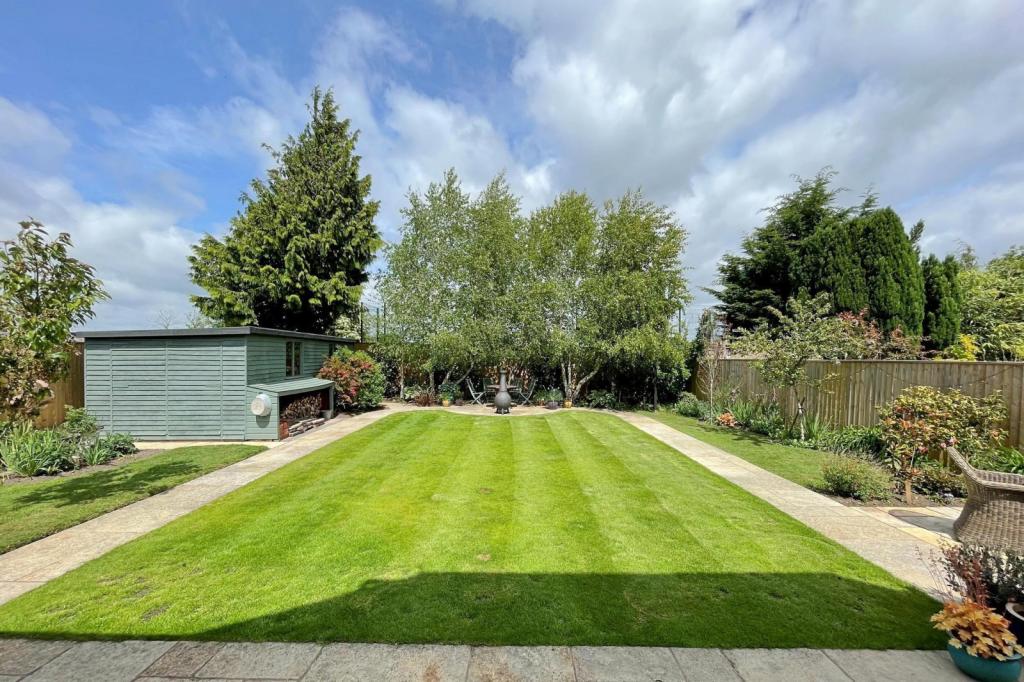 3- Garden