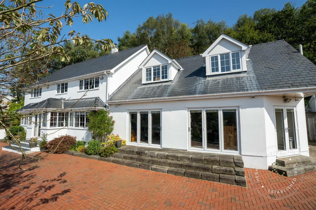 Pencoed Avenue, External, HC (1).jpg