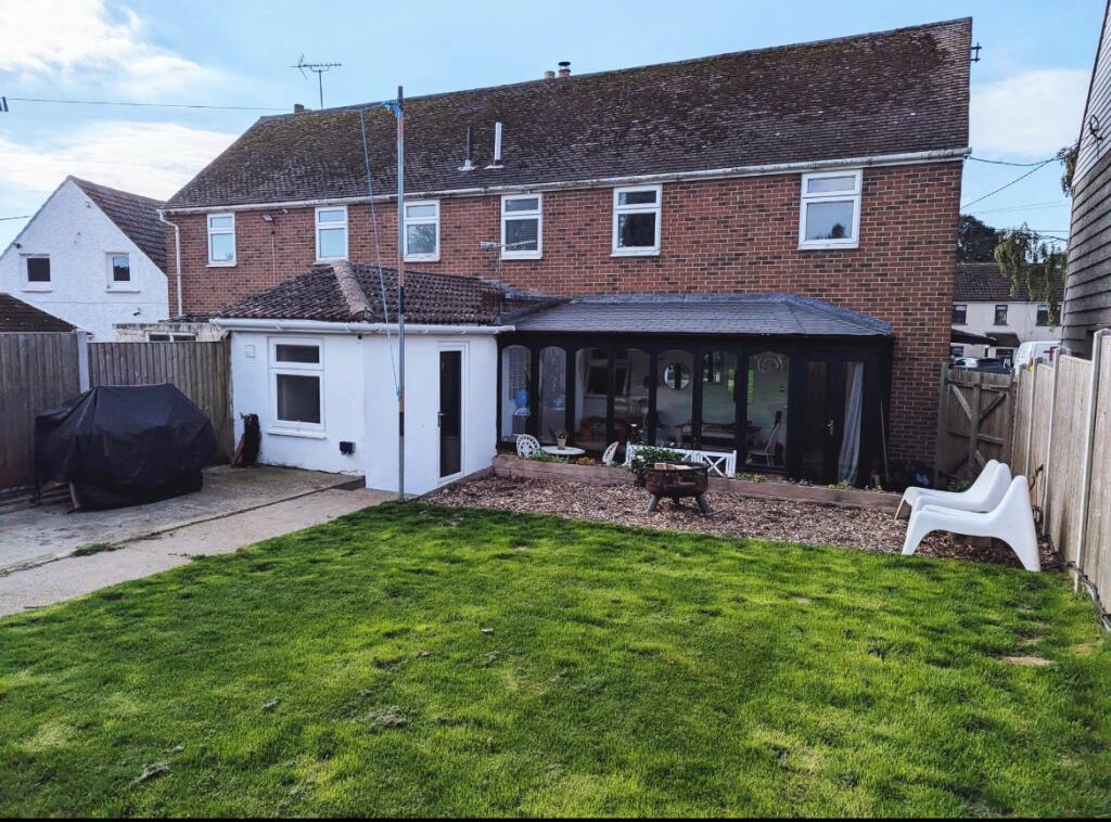 Private Rear Garden With Conservatory View