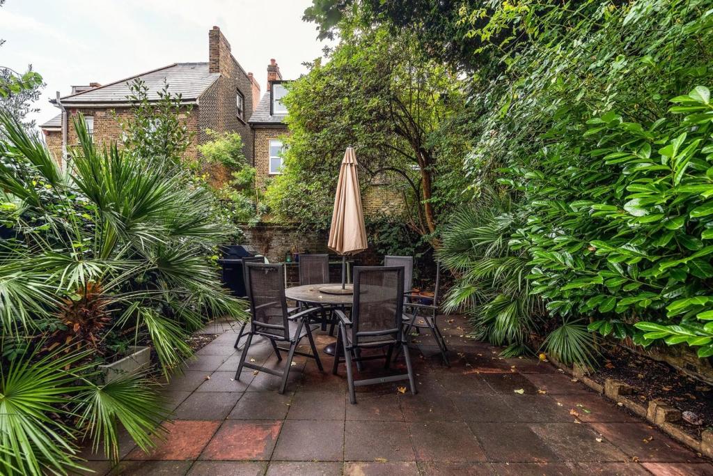 Garden.jpg