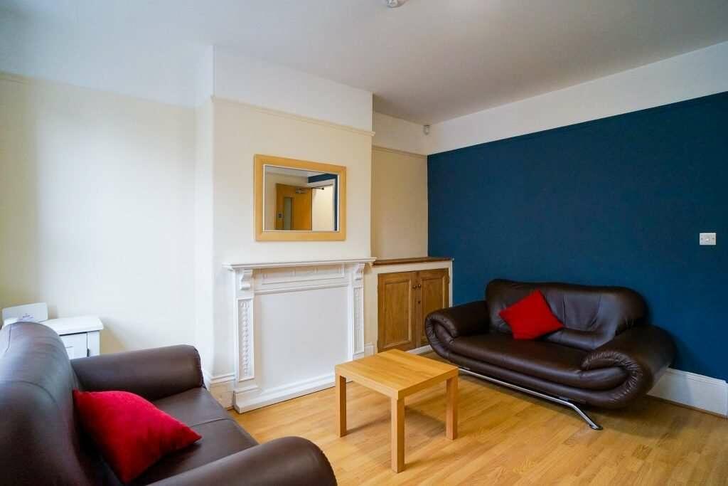 65_Roebuck_Road