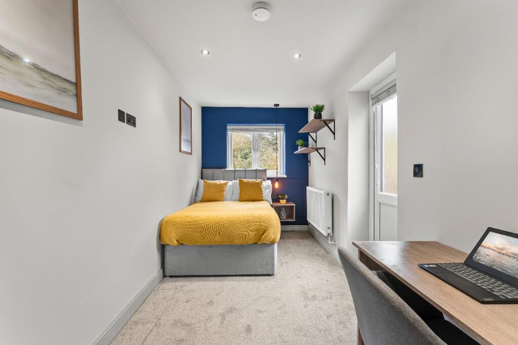 Room 4