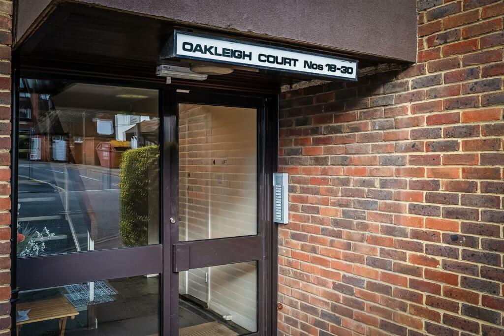 18-Oakleigh-Court-22.jpg
