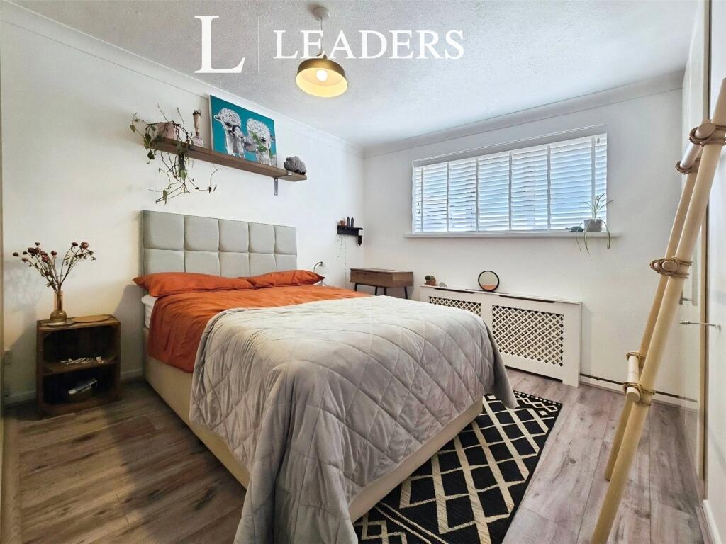 Bed 1