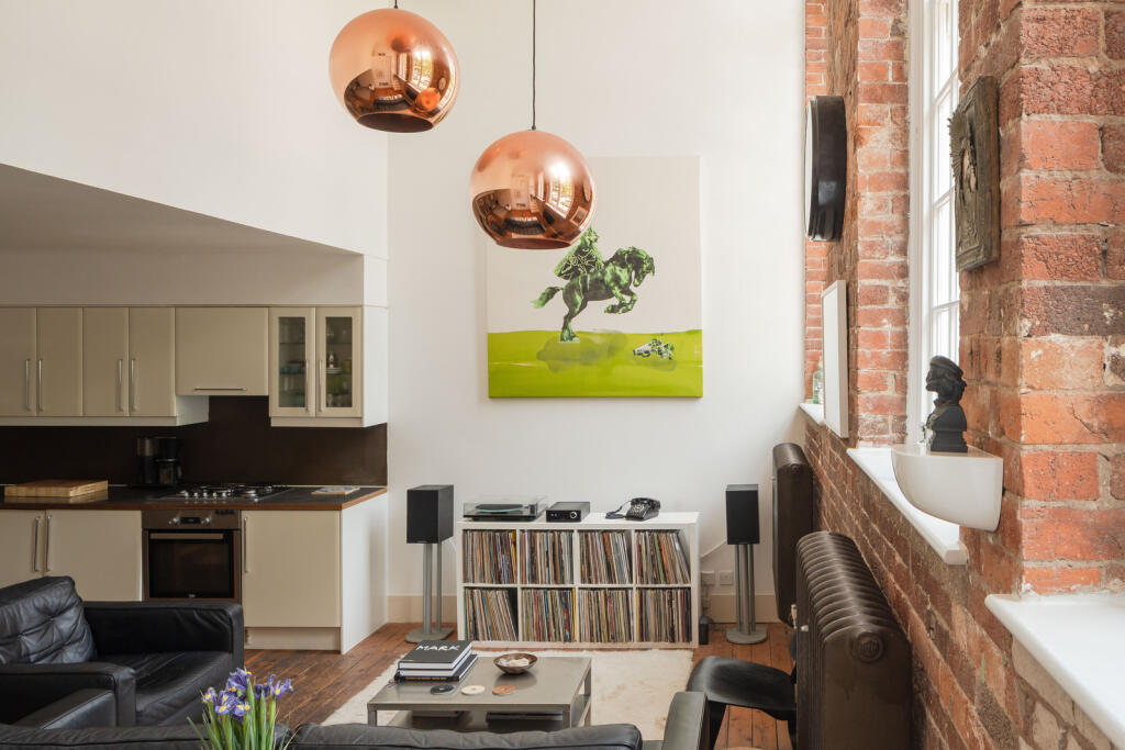 292578 - Flat 8 Hanover Lofts, Brighton BN2 9YU...
