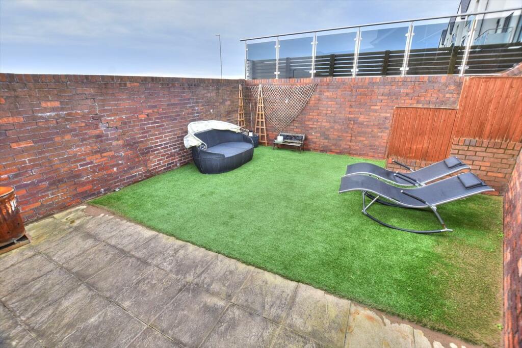 DSC_3872_Smooth 3.jpg