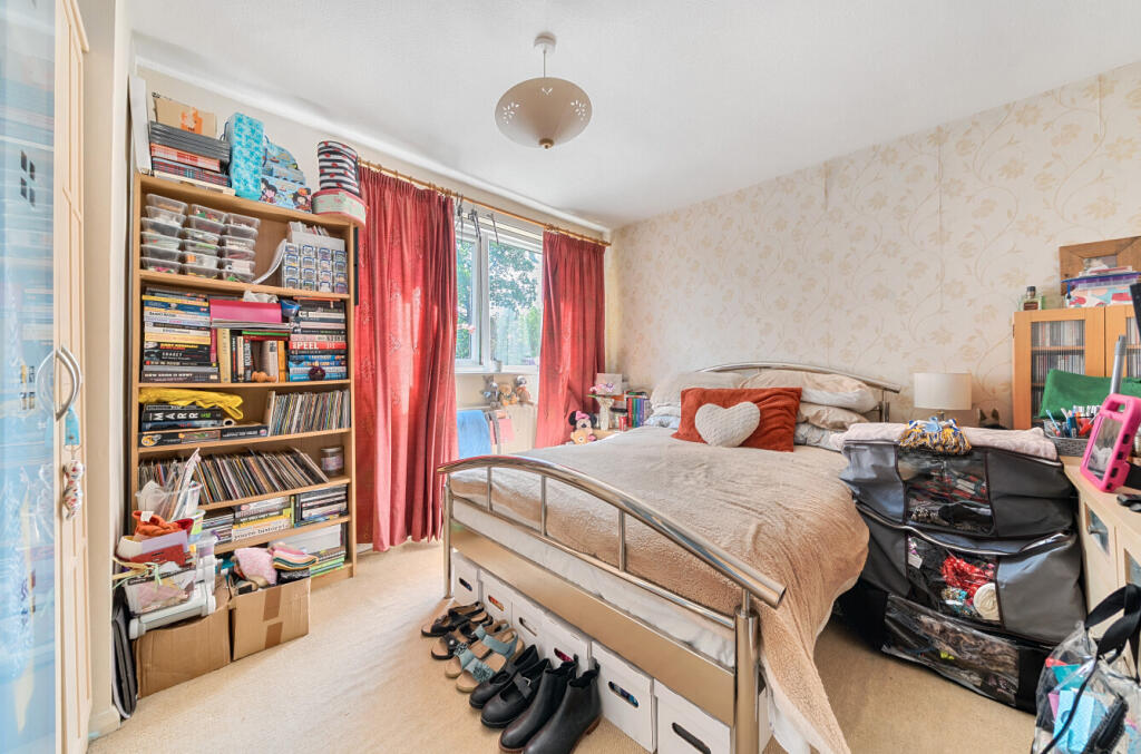 1294659-3-68483c7...