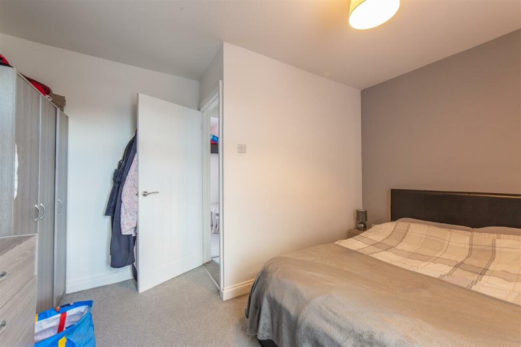 16 Clark Avenue-3.jpg