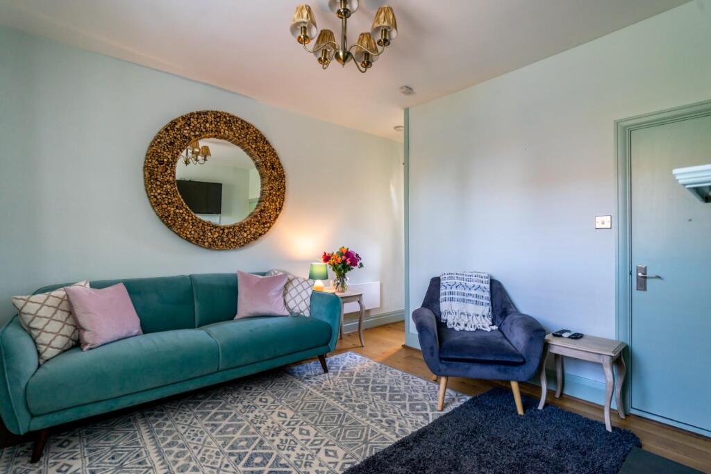 lilac ave appleton roe-14.jpg