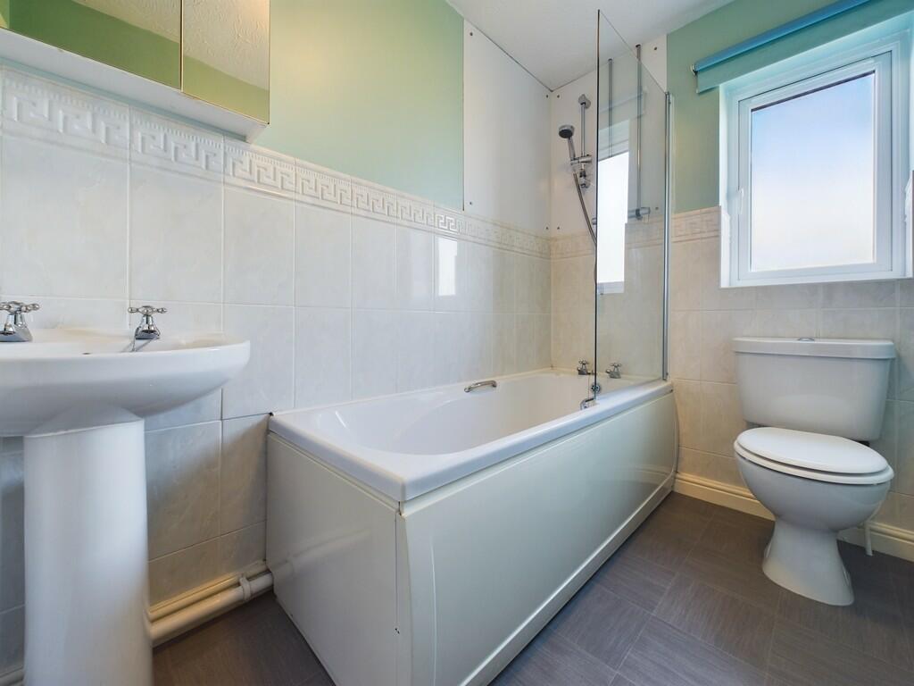 CAM02059G0-PR0116...