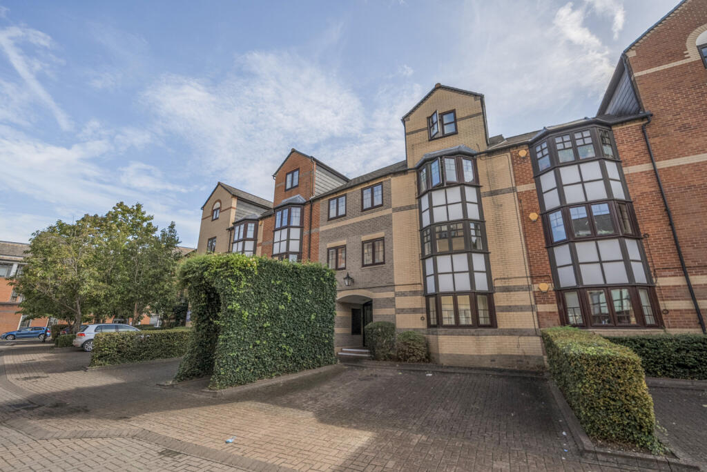 1347787-22-68b585...