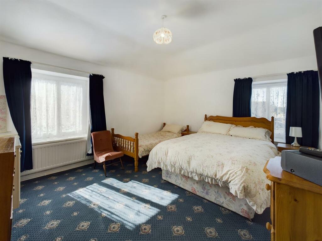 Bed 1