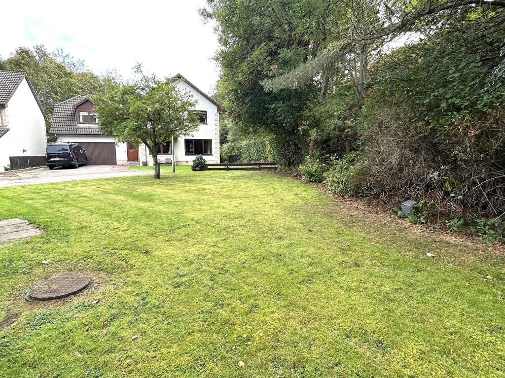 Communal Grounds