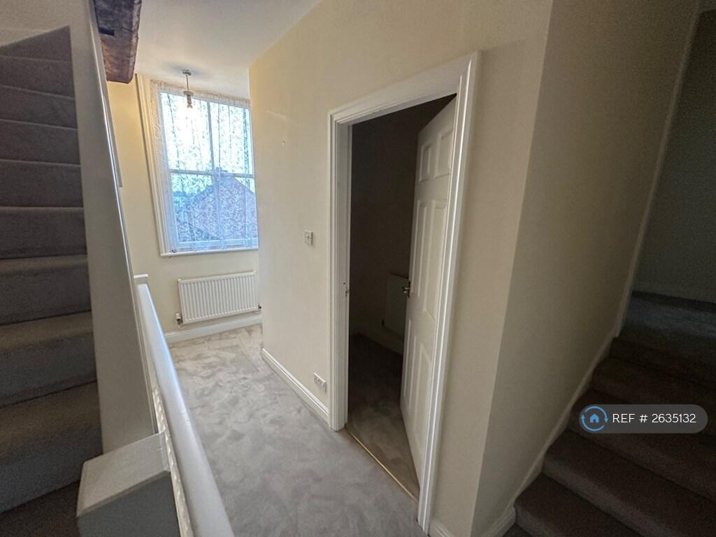 1st Floor Hall And Utility 