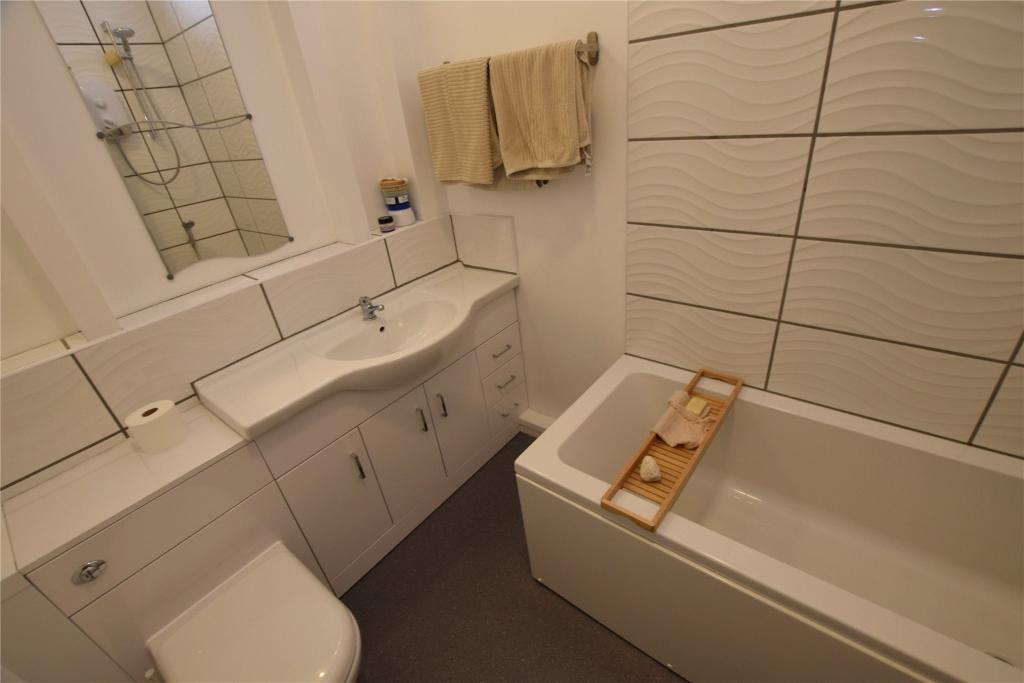 Flat 8