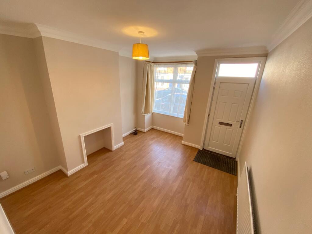 Lounge aspect 2