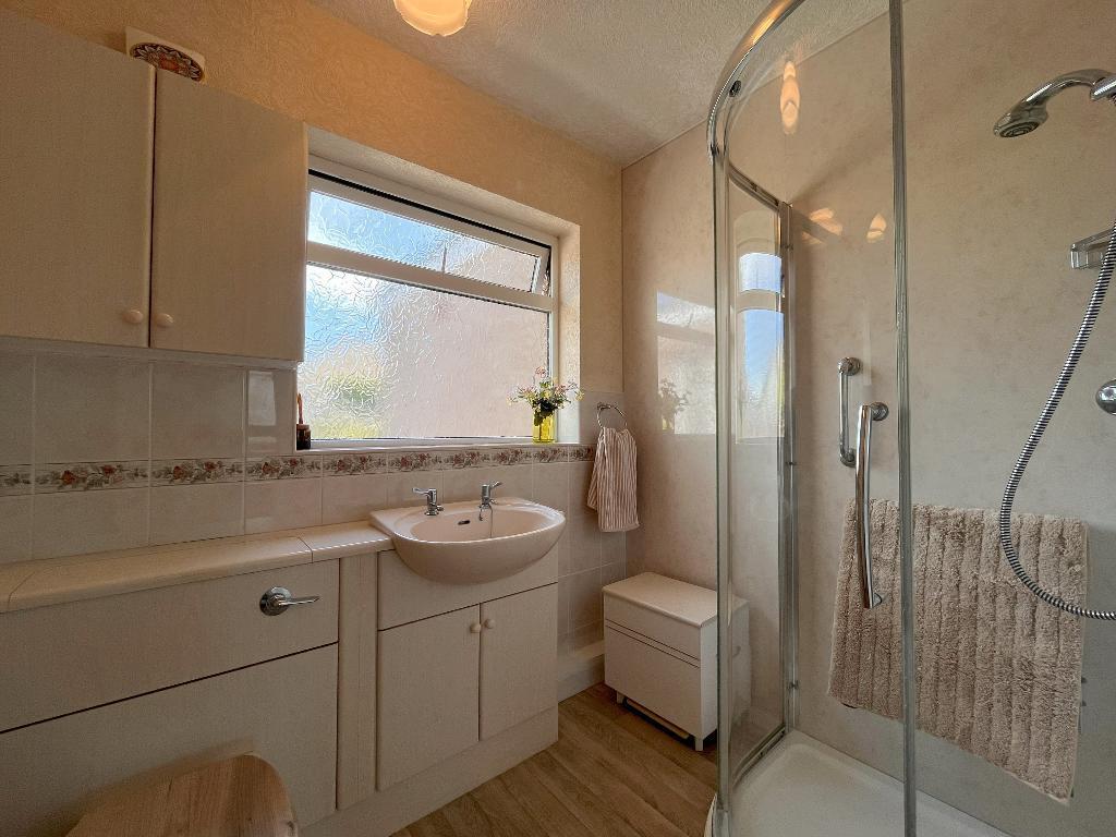 Shower Room/WC