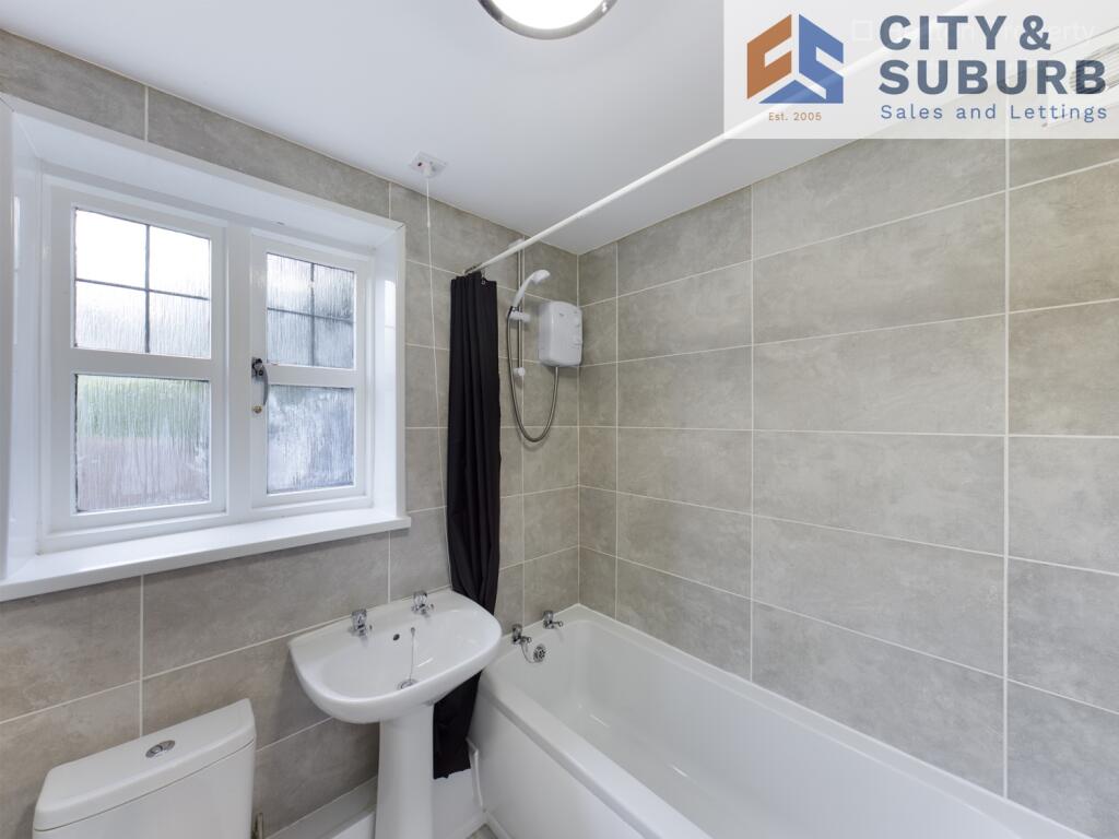 PTM01 Bathroom