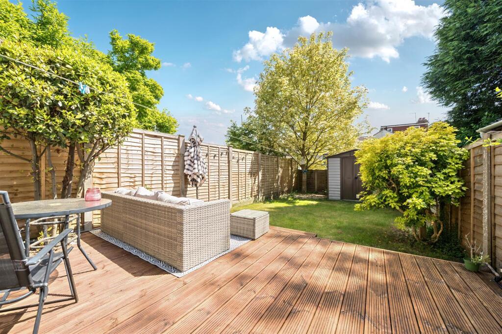 1295233-5-68289b8af3e49-ARW1295233-5-68289b8af3e49