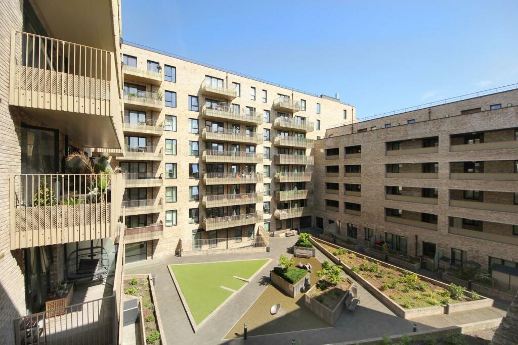 GV- 27 Donne Court (19).jpg