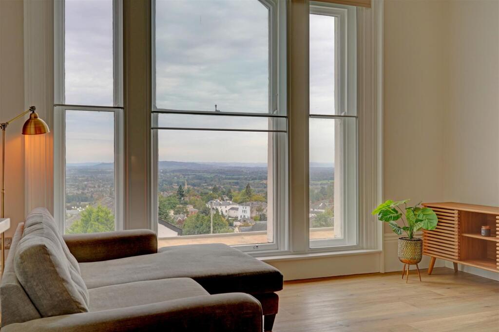 4a Queens Drive (9).jpg