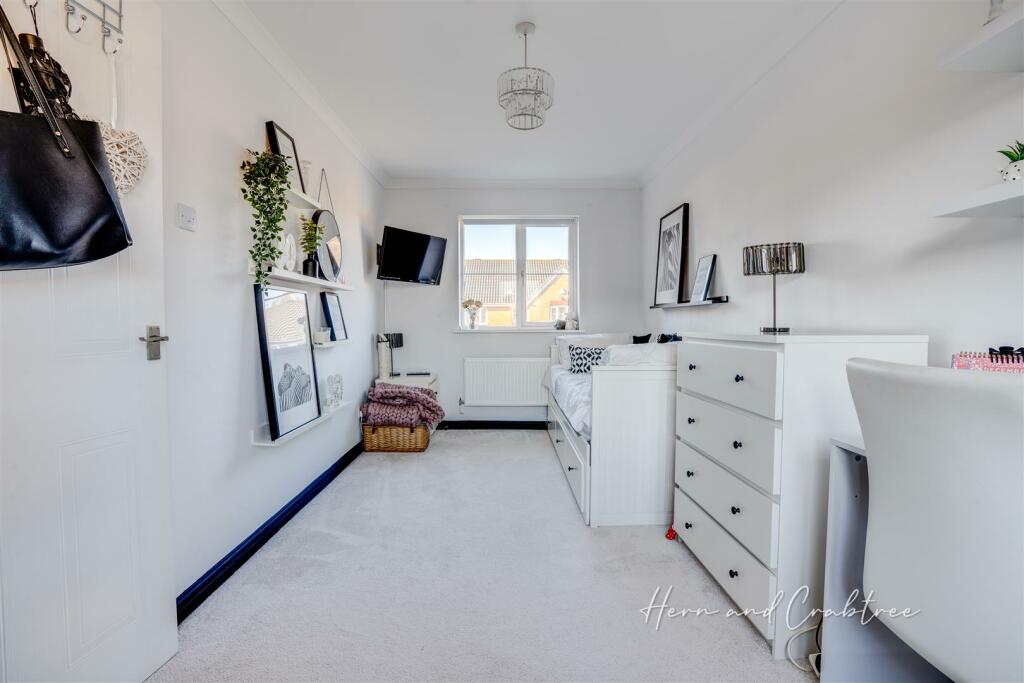 Hind Close, Pengam Green, HernCrabtree (14).jpg