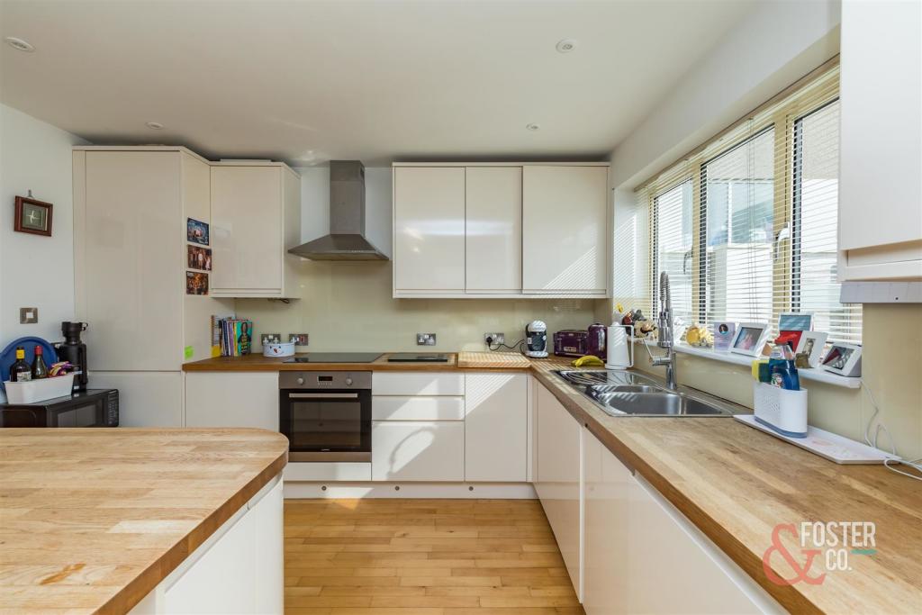 Hogarth Road, 51-15.JPG